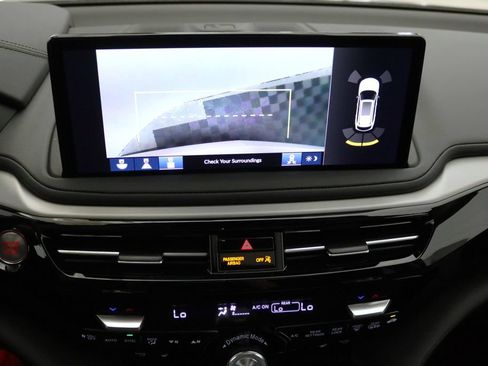 Certified 2026 Acura MDX SH-AWD w/ Technology Package image 24