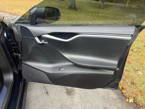 Used 2015 Tesla Model S P85D image 35