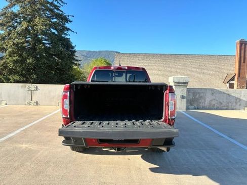 Used 2019 GMC Canyon Denali AWD/4WD image 9