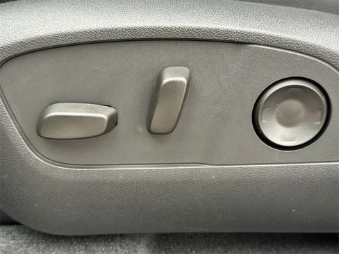 New 2026 Buick Enclave Sport Touring image 23