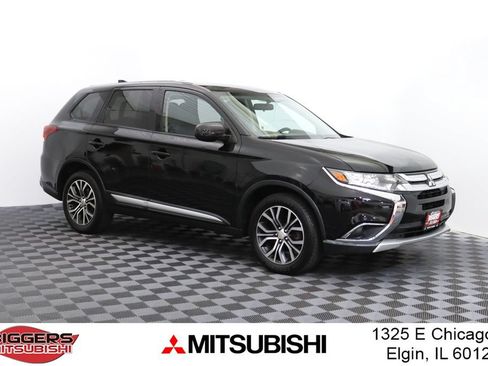 Used 2018 Mitsubishi Outlander ES FWD image 1