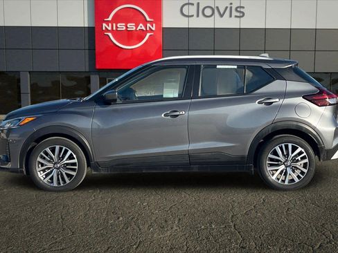 Certified 2023 Nissan Kicks SV image 6