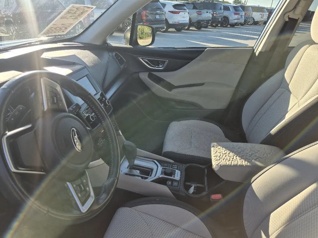Used 2021 Subaru Forester Premium AWD/4WD image 14