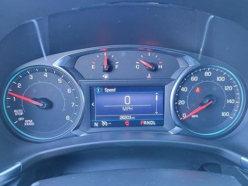 Used 2024 Chevrolet Equinox LT w/ LPO, Floor Liner Package image 12