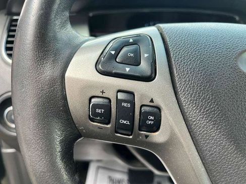 Used 2015 Ford Taurus SEL w/ Equipment Group 201A image 22