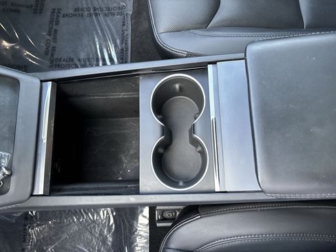Used 2024 Tesla Model 3 Standard Range RWD image 19