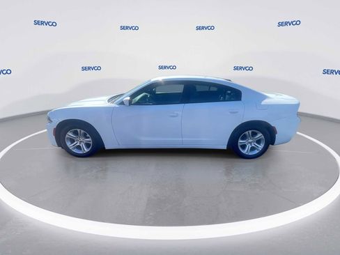 Used 2021 Dodge Charger SXT w/ Leather Interior Group image 5