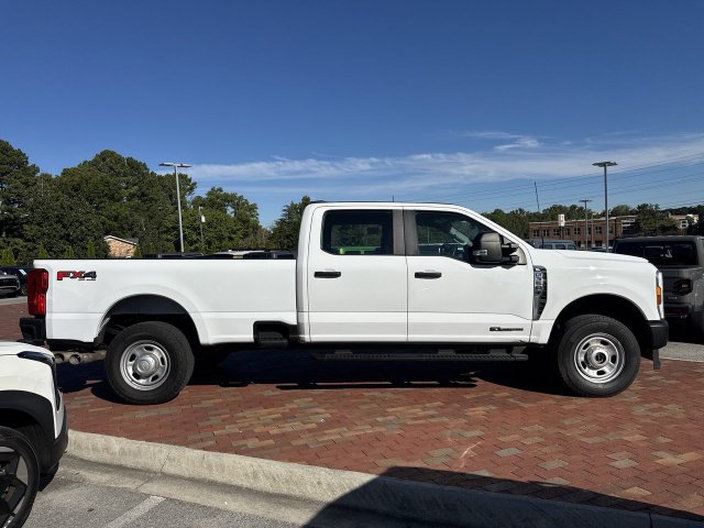 Used 2024 Ford F350 XL AWD/4WD image 15