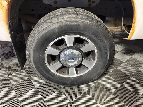 Used 2016 Ford F250 Lariat w/ Lariat Ultimate Package AWD/4WD image 41