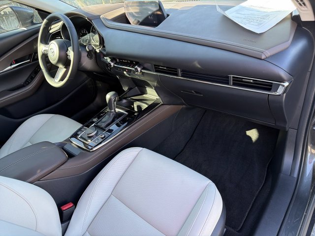 Used 2025 MAZDA CX-30 AWD 2.5 S w/ Premium Package image 31