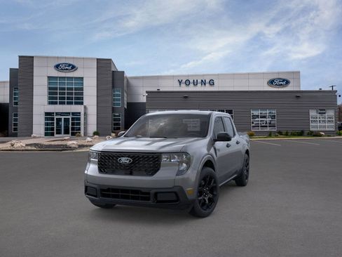 New 2025 Ford Maverick XLT w/ Black Appearance Package image 2