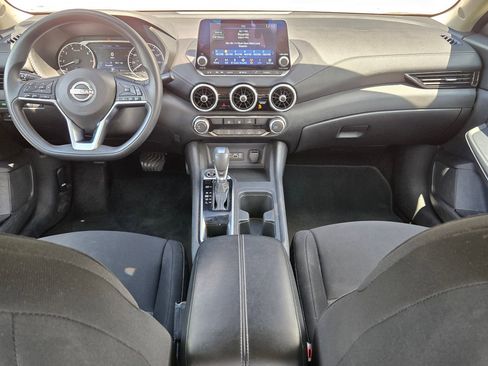 Used 2024 Nissan Sentra SV FWD image 16