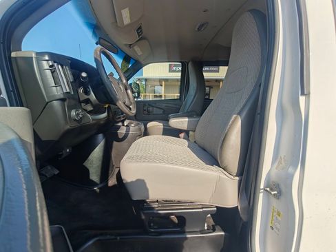 Used 2014 Chevrolet Express 3500 LT w/ LT Preferred Equipment Group RWD image 14