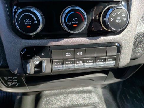 New 2026 RAM 3500 Tradesman w/ Chrome Appearance Group A image 30