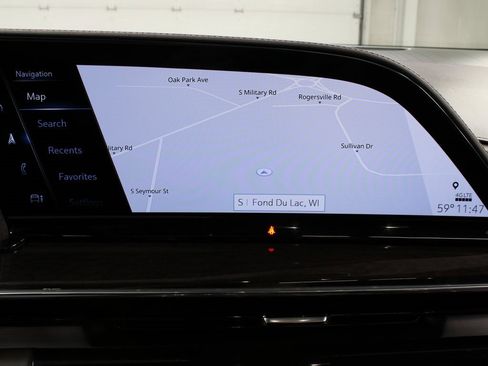 Used 2023 Cadillac Escalade Premium Luxury Platinum image 15