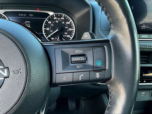 Certified 2023 Nissan Rogue SV w/ SV Premium B Package AWD/4WD image 12