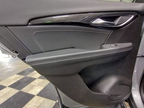 Used 2023 Buick Envision Essence image 35