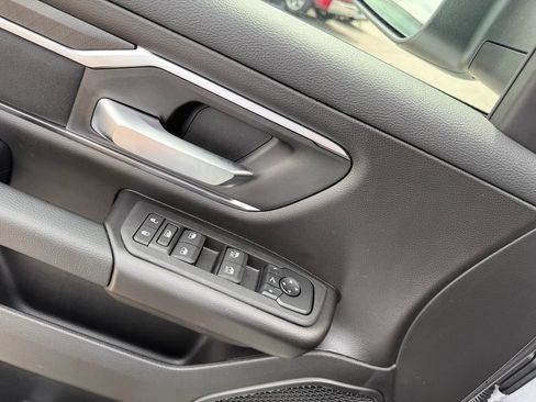 New 2026 RAM 1500 Big Horn AWD/4WD image 7