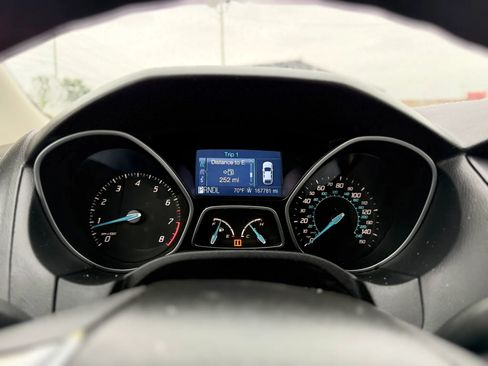Used 2012 Ford Focus SE FWD image 20