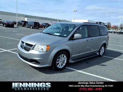 Used 2016 Dodge Grand Caravan SXT w/ Rear Park Assist Package
