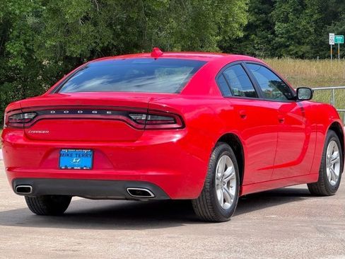 Used 2023 Dodge Charger SXT RWD image 13