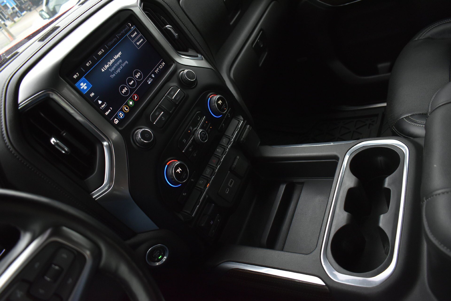 Used 2019 Chevrolet Silverado 1500 RST w/ All-Star Edition AWD/4WD image 25