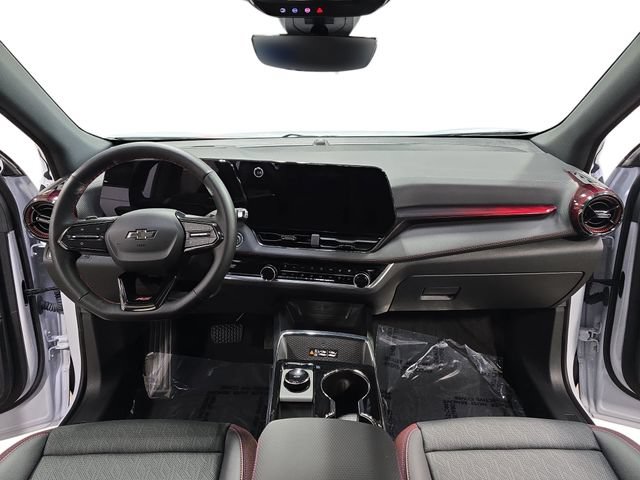 New 2026 Chevrolet Equinox RS w/ Convenience Package III FWD image 12