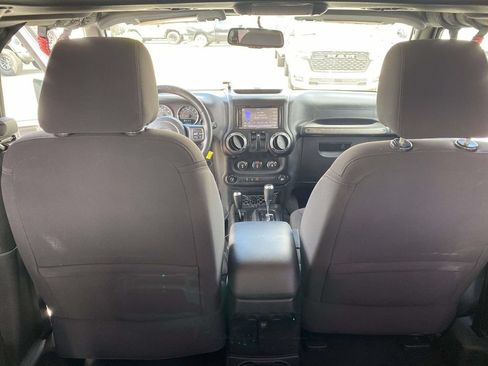 Used 2013 Jeep Wrangler Sport AWD/4WD image 16