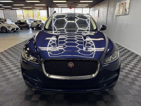 Used 2017 Jaguar F-PACE Prestige image 5