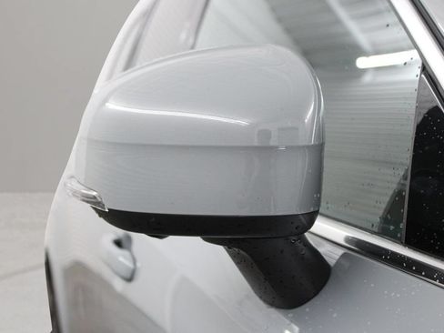 Certified 2024 Volvo XC90 B6 Ultimate w/ Protection Package Premier AWD/4WD image 16