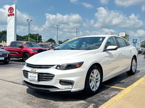 Used 2016 Chevrolet Malibu LT FWD image 5