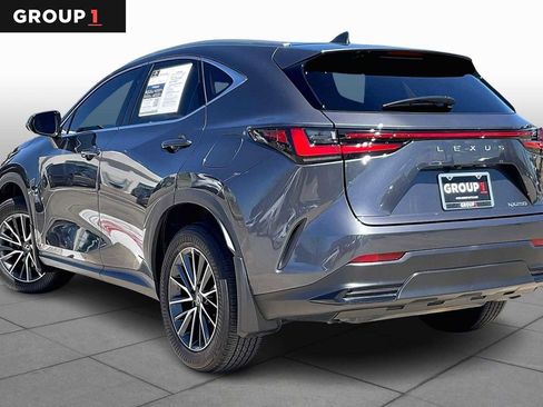 Used 2025 Lexus NX 250 FWD w/ Accessory Package (2T) image 10