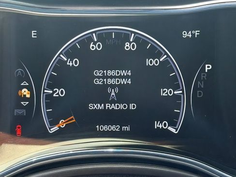 Used 2019 Jeep Grand Cherokee Overland AWD/4WD image 25