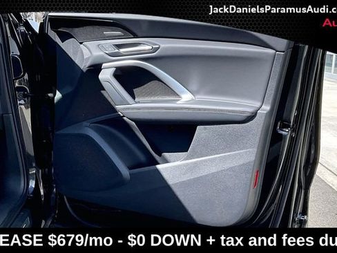 Used 2025 Audi Q5 Premium Plus w/ Premium Plus AWD/4WD image 16