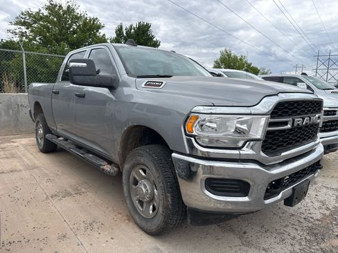 Used 2023 RAM 2500 Tradesman AWD/4WD image 5