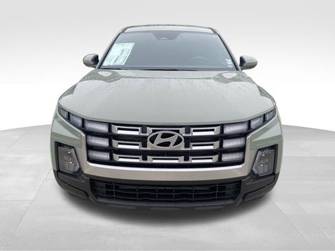 New 2026 Hyundai Santa Cruz SE FWD image 2