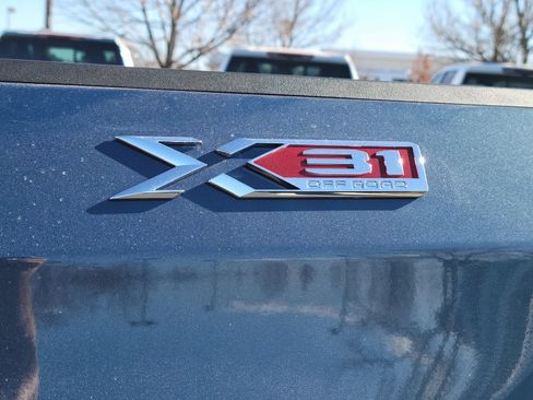 New 2026 GMC Sierra 1500 Elevation w/ Preferred Package image 12