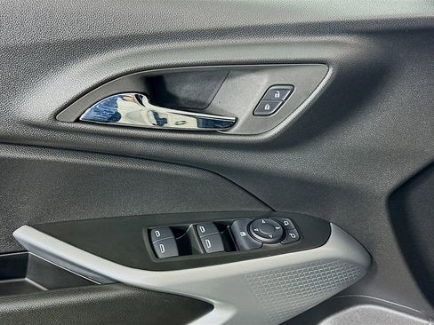 Used 2026 Chevrolet Trax RS w/ Driver Confidence Package image 17