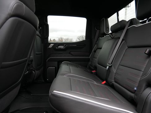 New 2026 GMC Sierra 1500 AT4X AWD/4WD image 5