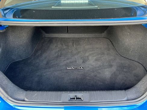 Used 2025 Nissan Sentra SV FWD image 28