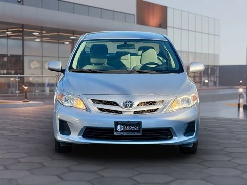 Used 2013 Toyota Corolla LE Special Edition image 19