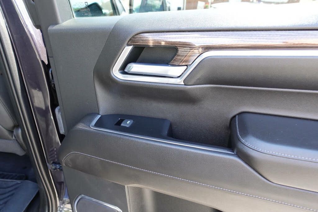 Used 2022 Chevrolet Silverado 1500 LT Trail Boss w/ LT Trail Boss Premium Package AWD/4WD image 37