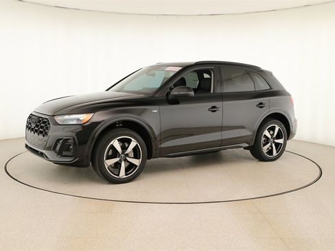 Certified 2022 Audi Q5 2.0T Prestige image 13