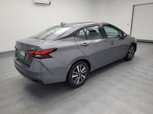Used 2021 Nissan Versa SV FWD image 10