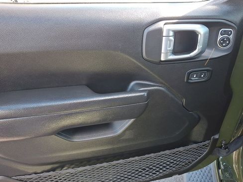 Used 2022 Jeep Wrangler Unlimited Sport S image 14