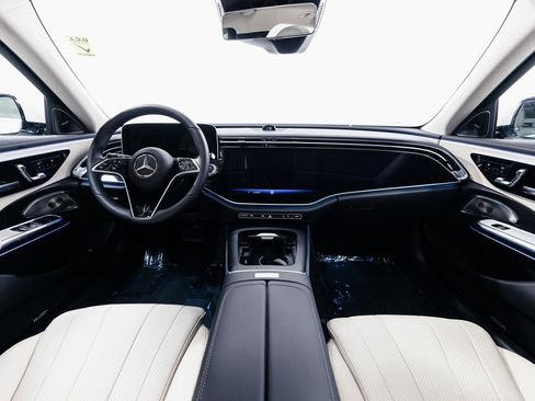 Certified 2025 Mercedes-Benz E 450 4MATIC All-Terrain Wagon w/ Multicontour Seating Package image 28