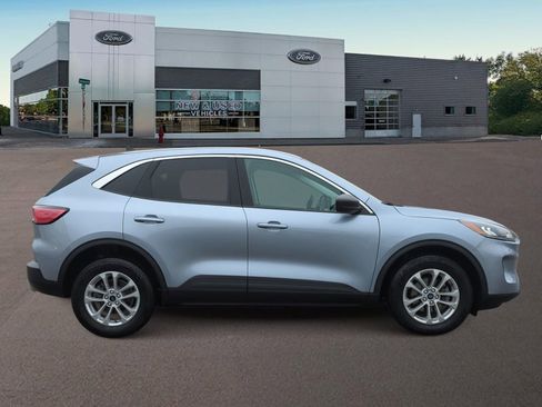 Used 2022 Ford Escape SE w/ Convenience Package image 12