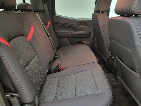 New 2025 Chevrolet Colorado Z71 image 40