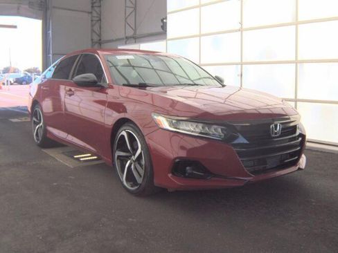 Used 2021 Honda Accord Sport image 3