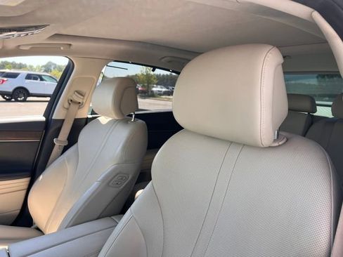 Used 2022 Genesis G80 2.5T w/ Prestige Package AWD/4WD image 15